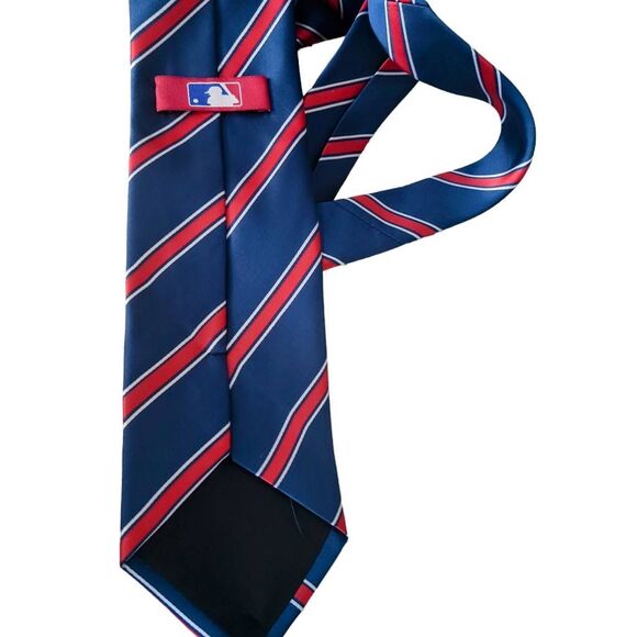 Chicago Cubs Red and Blue Striped Tie - Picture 4 of 5